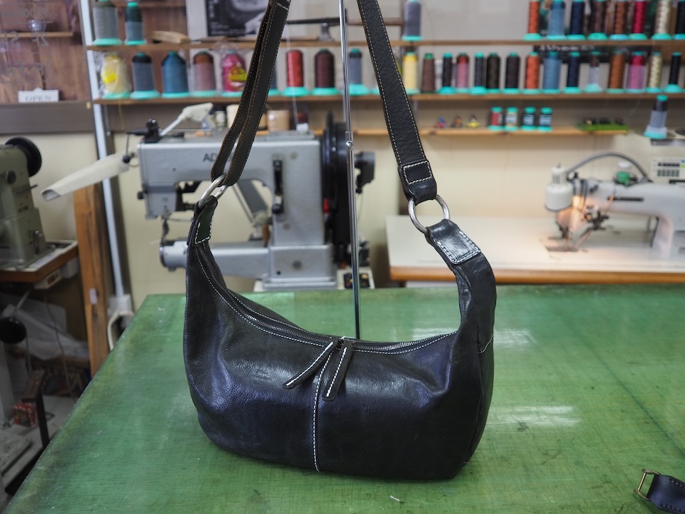 約10年前のバナナショルダーMサイズの修理・裏地総取り換え&経年変化